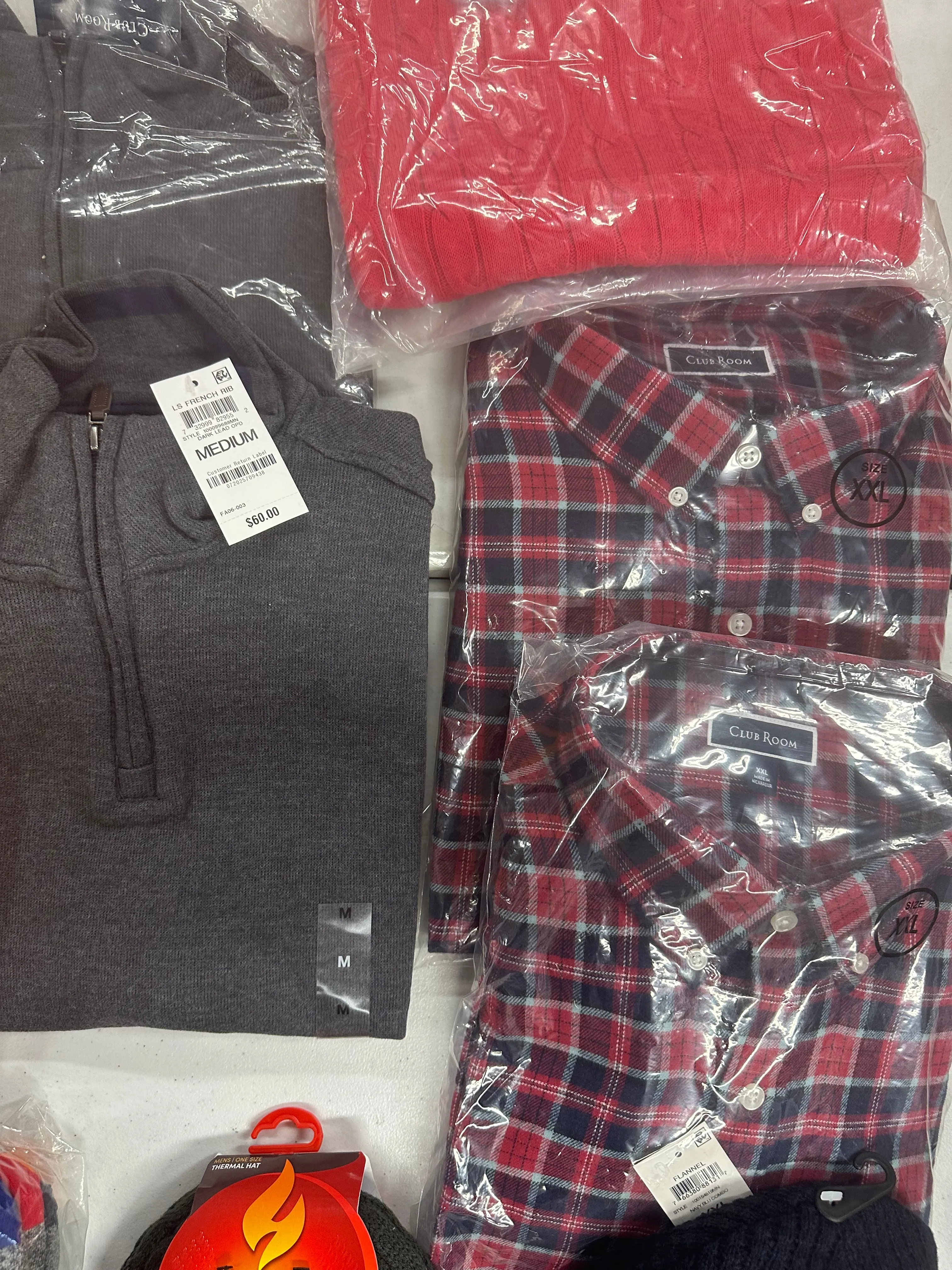Men's Clothing Assorted Wholesale Lot, LEVI'S, POLO RALPH LAUREN, ADIDAS, EDDIE BAUER, HEAT HOLDERS and more, 11 items, Shelf Pulls, MSRP $511